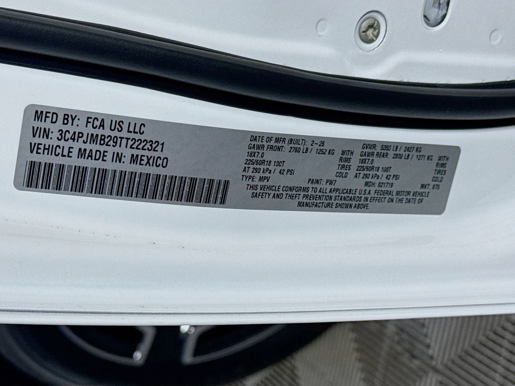 2026 Jeep Cherokee Laredo