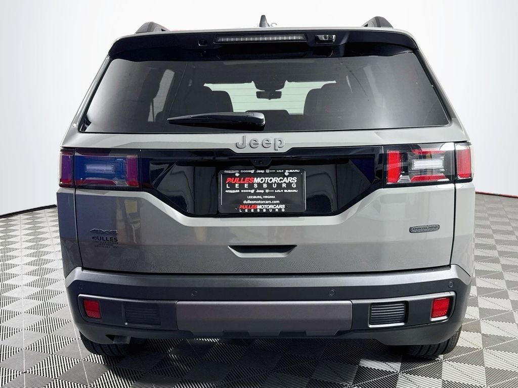 2026 Jeep Cherokee Overland