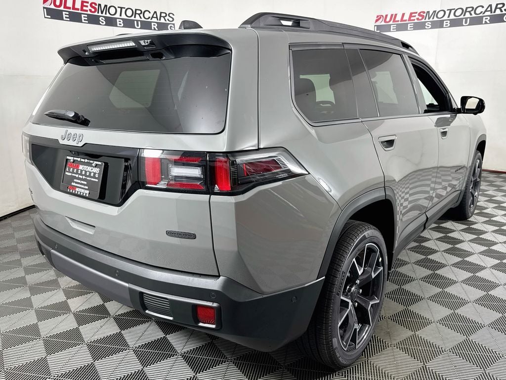2026 Jeep Cherokee Overland