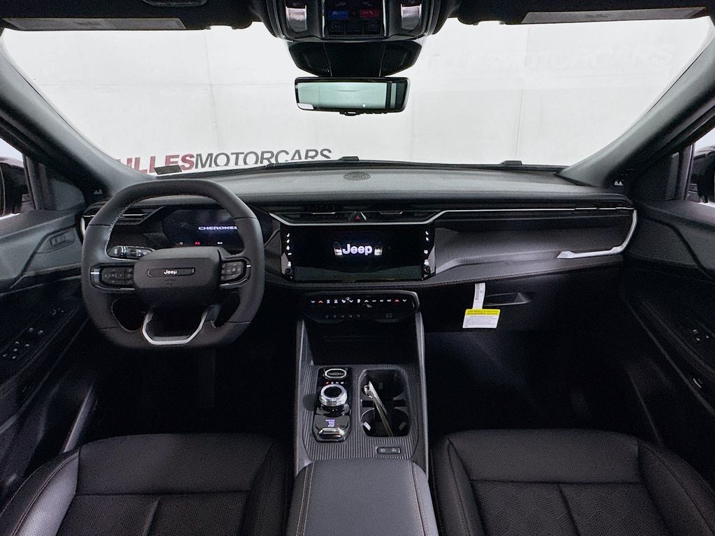 2026 Jeep Cherokee Overland