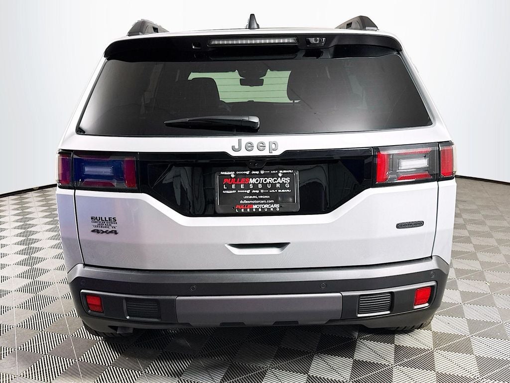 2026 Jeep Cherokee Overland