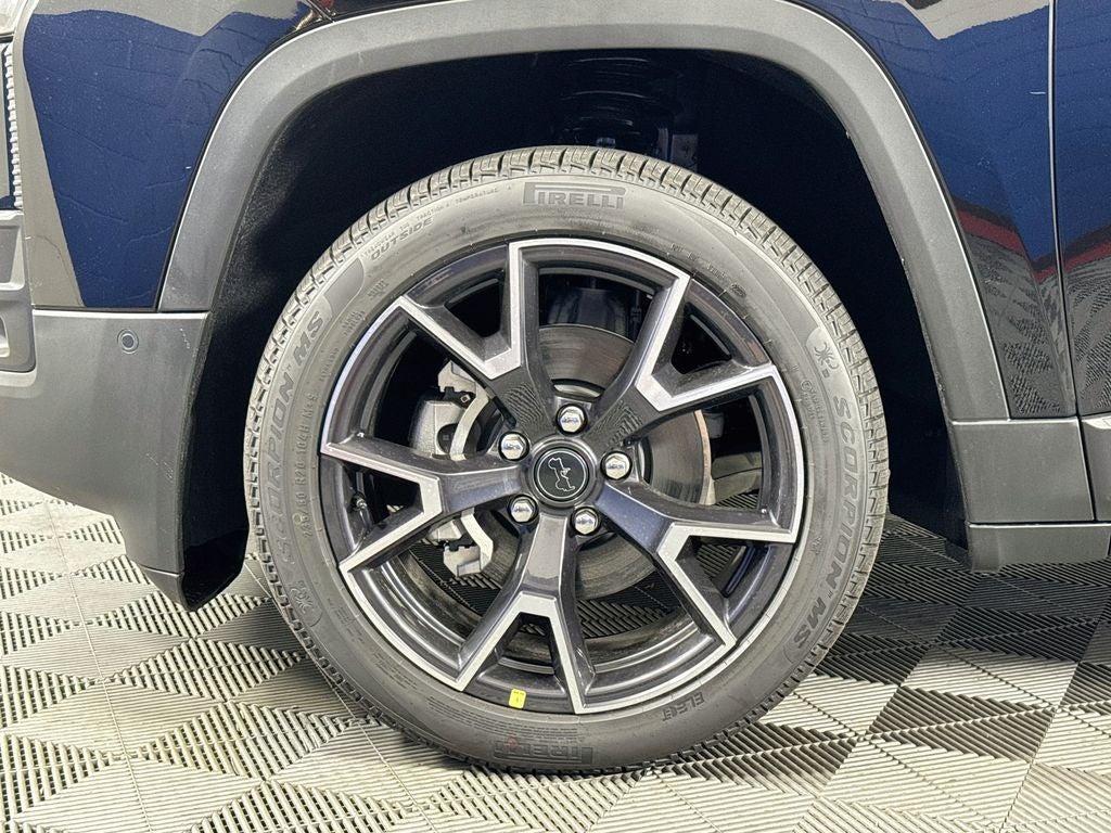 2026 Jeep Cherokee Overland