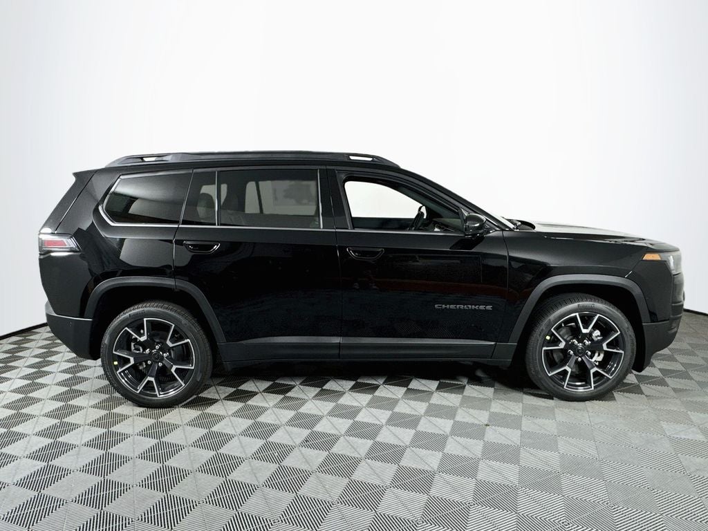 2026 Jeep Cherokee Overland