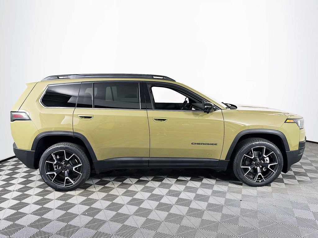 2026 Jeep Cherokee Overland