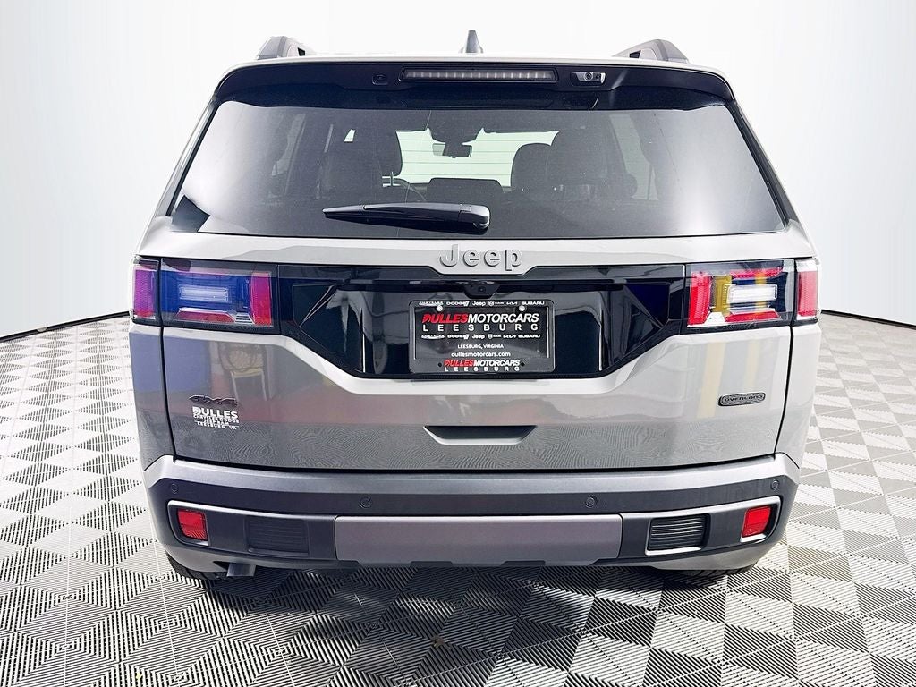 2026 Jeep Cherokee Overland