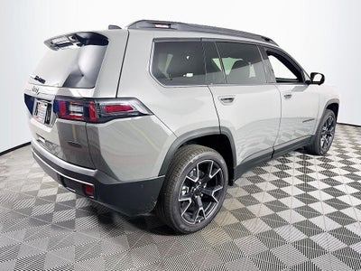 2026 Jeep Cherokee Overland
