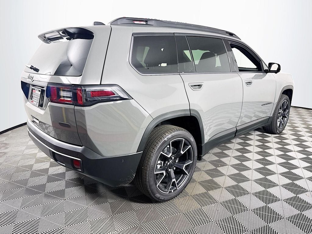 2026 Jeep Cherokee Overland