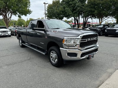 2020 RAM 3500 Tradesman Crew Cab 4X4 Long Box 6.7 L 16 Turbodisiel