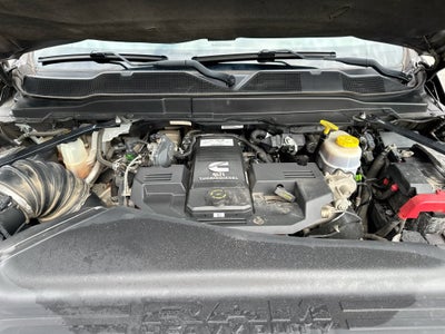 2020 RAM 3500 Tradesman Crew Cab 4X4 Long Box 6.7 L 16 Turbodisiel