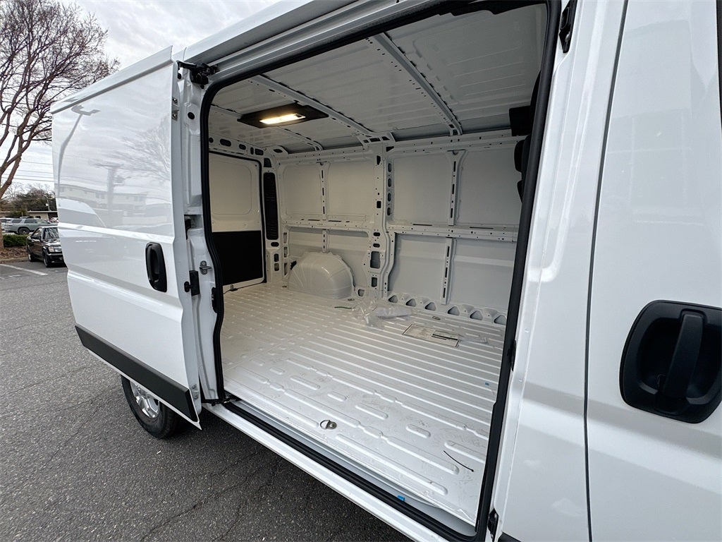 2026 RAM Ram ProMaster Low Roof