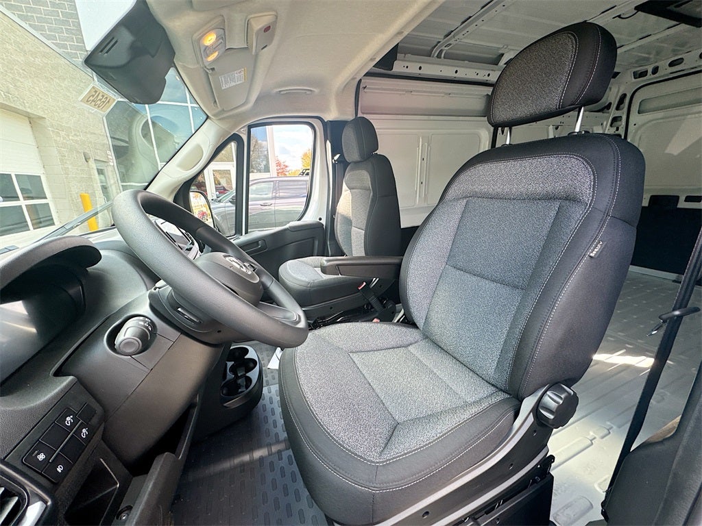 2026 RAM Ram ProMaster Base