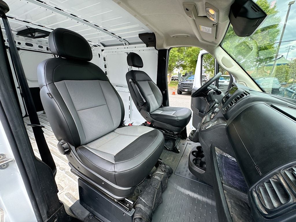 2025 RAM ProMaster 2500 136"WB-LOW ROOF