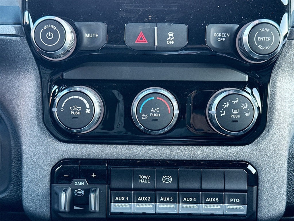 2026 RAM Ram 3500 Chassis Cab Tradesman