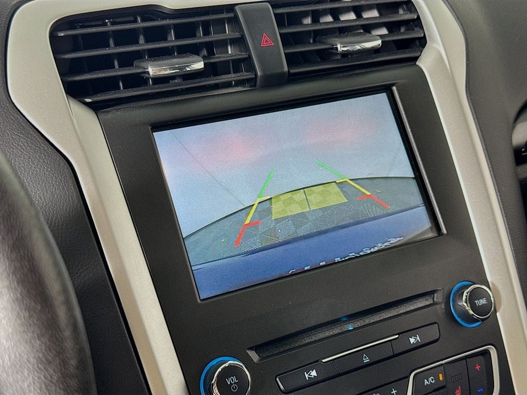 2016 Ford Fusion Hybrid SE