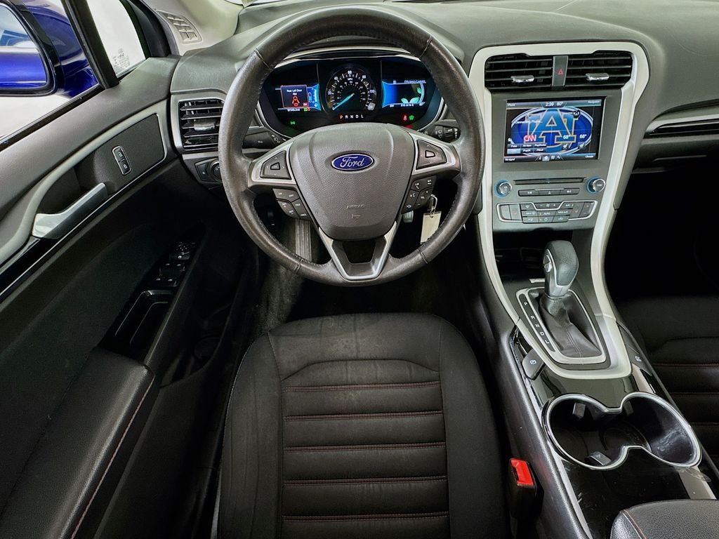 2016 Ford Fusion Hybrid SE