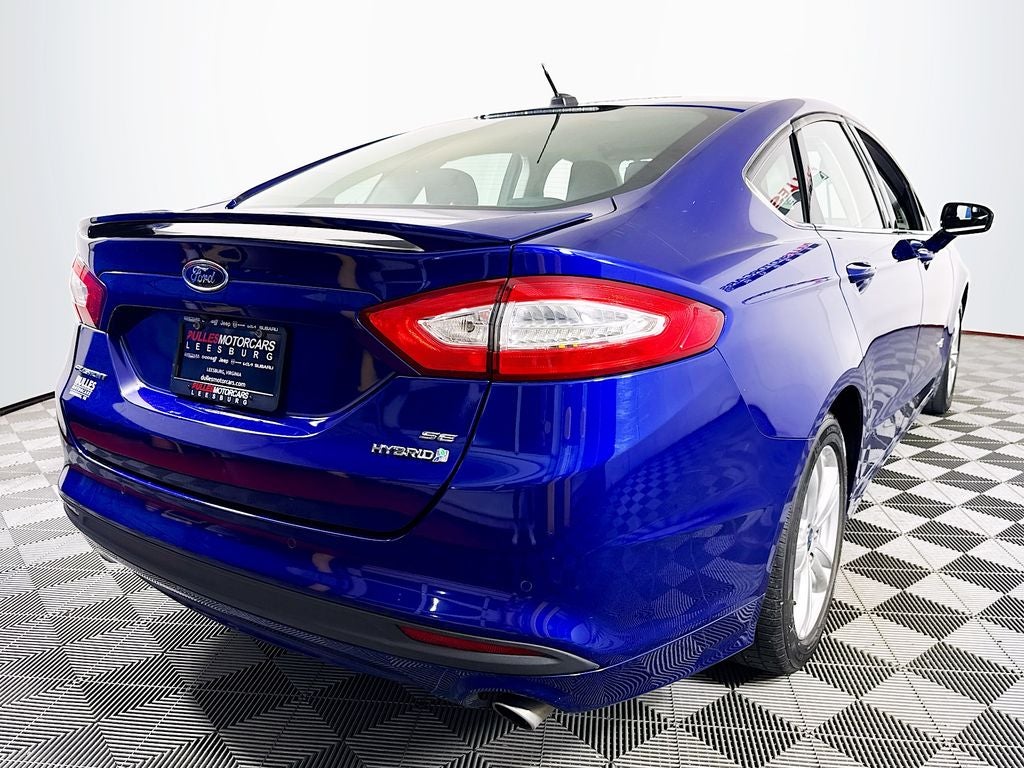 2016 Ford Fusion Hybrid SE