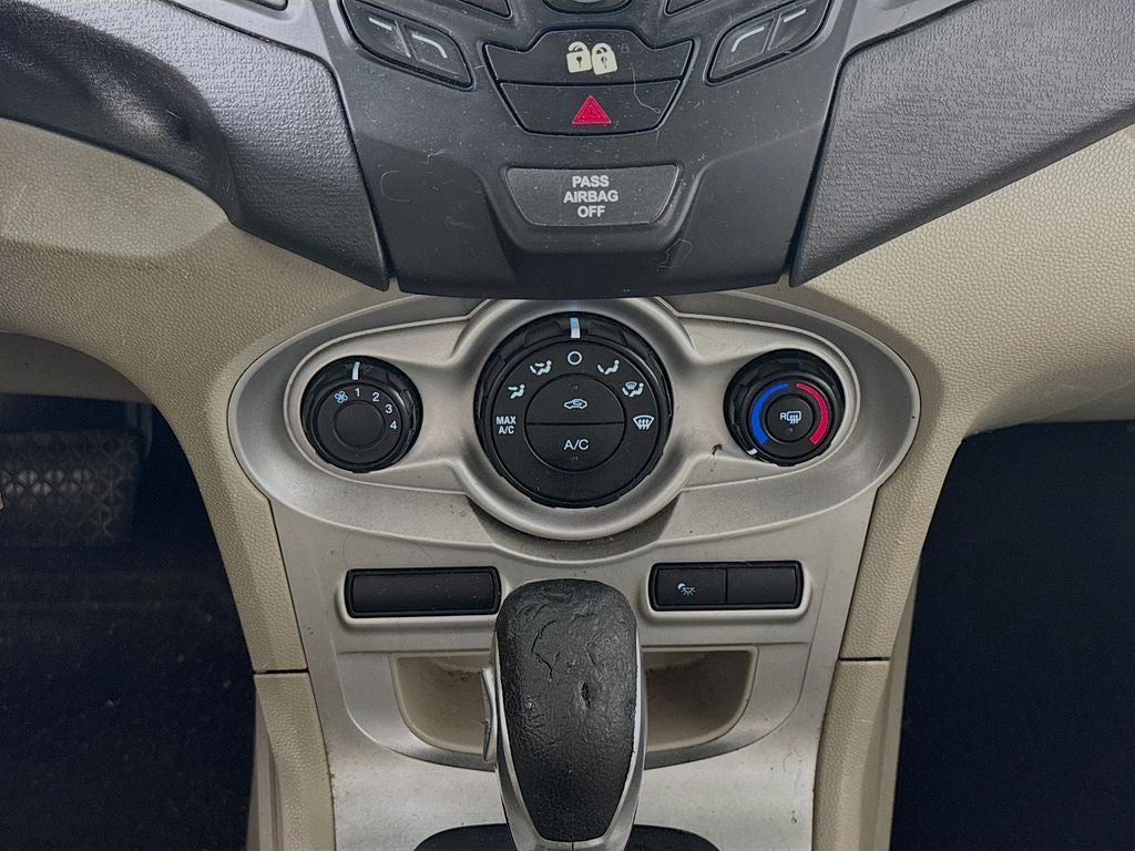 2014 Ford Fiesta SE