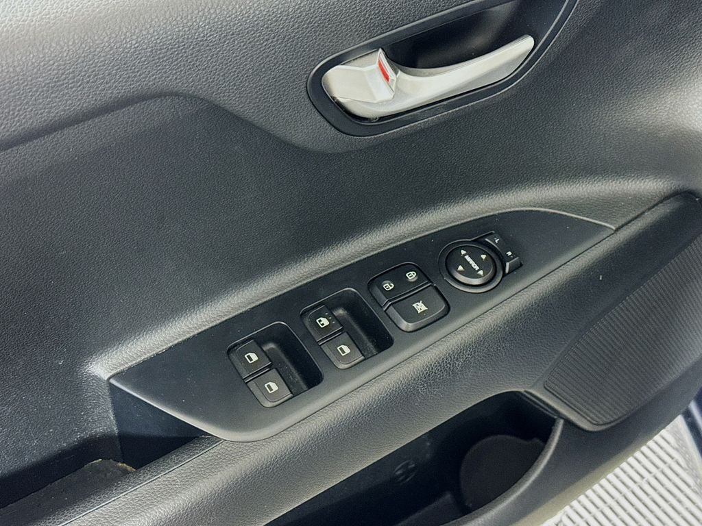 2020 Kia Rio 5-Door S