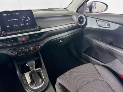 2024 Kia Forte LX