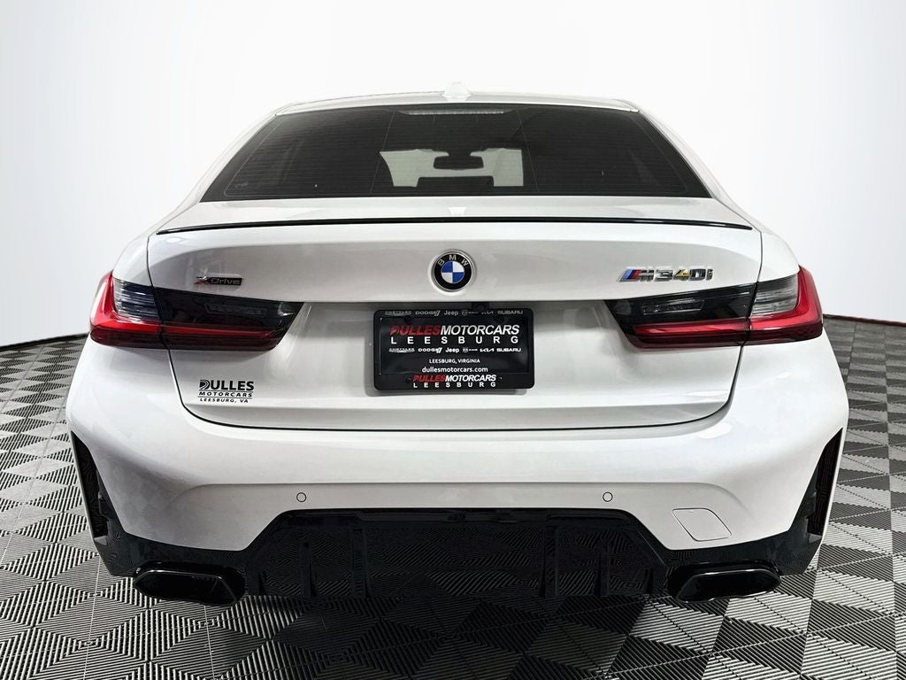 2023 BMW M340i M340i xDrive Premium Shadoline Package
