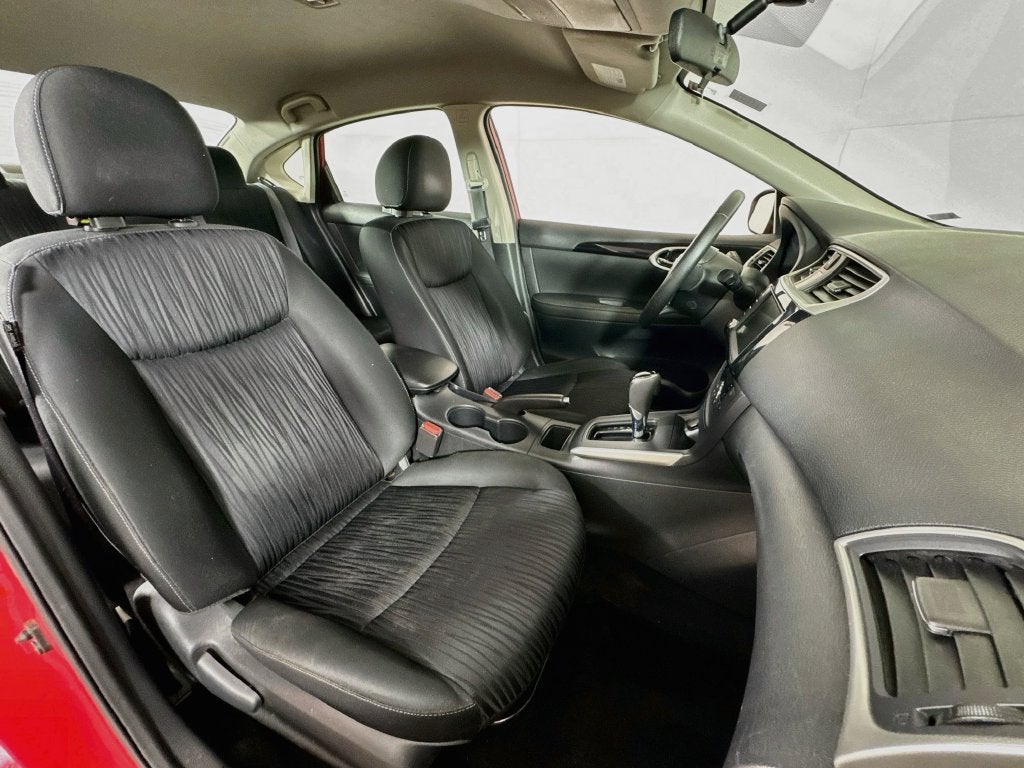 2019 Nissan Sentra SV -CVT