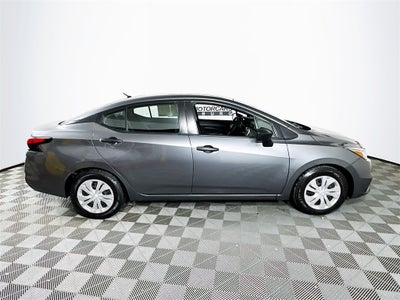 2020 Nissan Versa 1.6 S