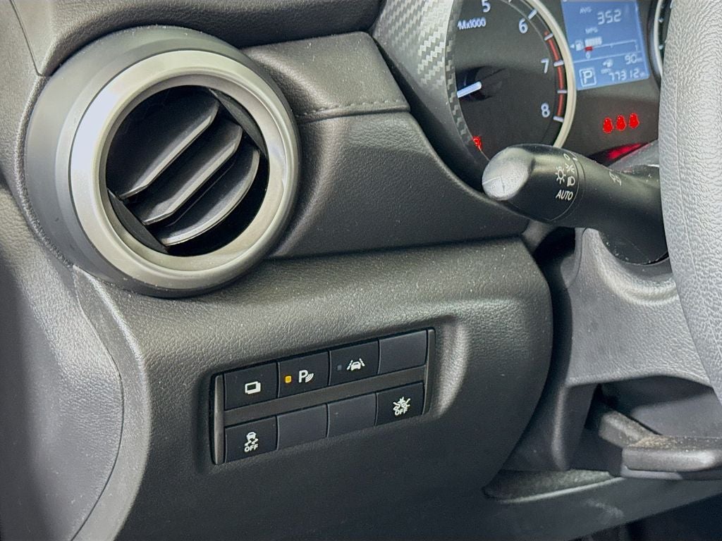 2024 Nissan Versa 1.6 S