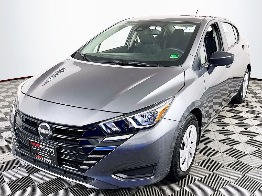 2024 Nissan Versa 1.6 S