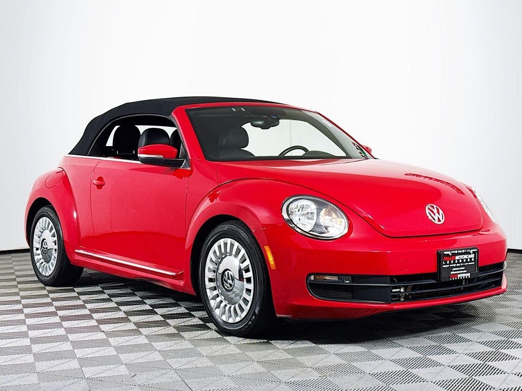 2016 Volkswagen Beetle 1.8T S Conv. auto PZEV's photo