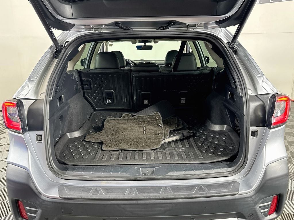 2022 Subaru Outback Limited CVT
