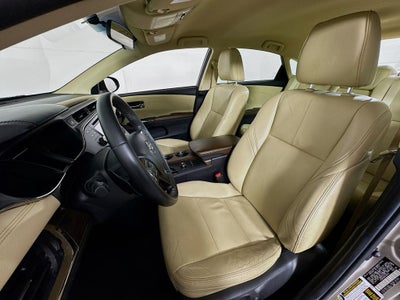 2015 Toyota Avalon XLE Perferred Owners Portfolio