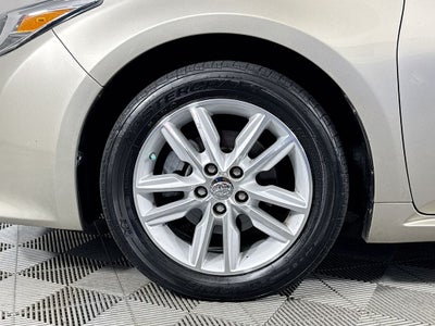 2015 Toyota Avalon XLE Perferred Owners Portfolio