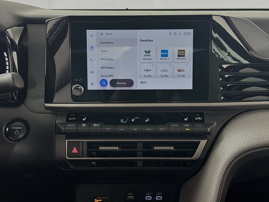 2025 Toyota Camry SE Convenience-Cold Weather Package