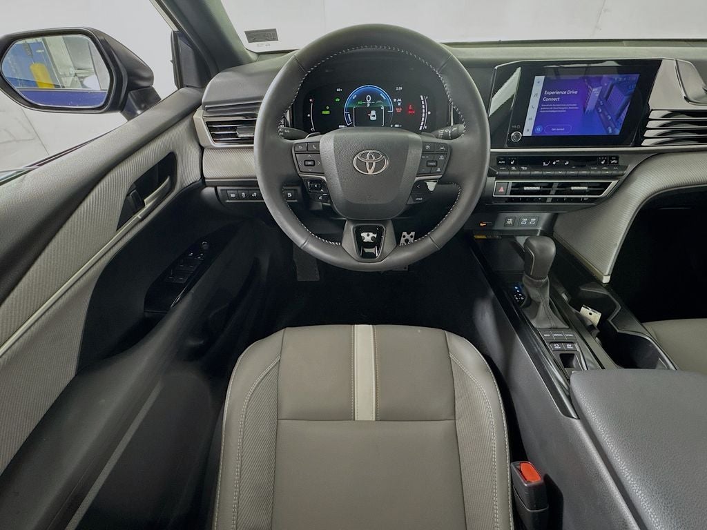 2025 Toyota Camry SE Convenience-Cold Weather Package