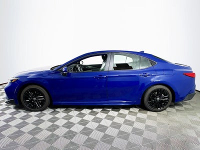 2025 Toyota Camry SE Convenience-Cold Weather Package