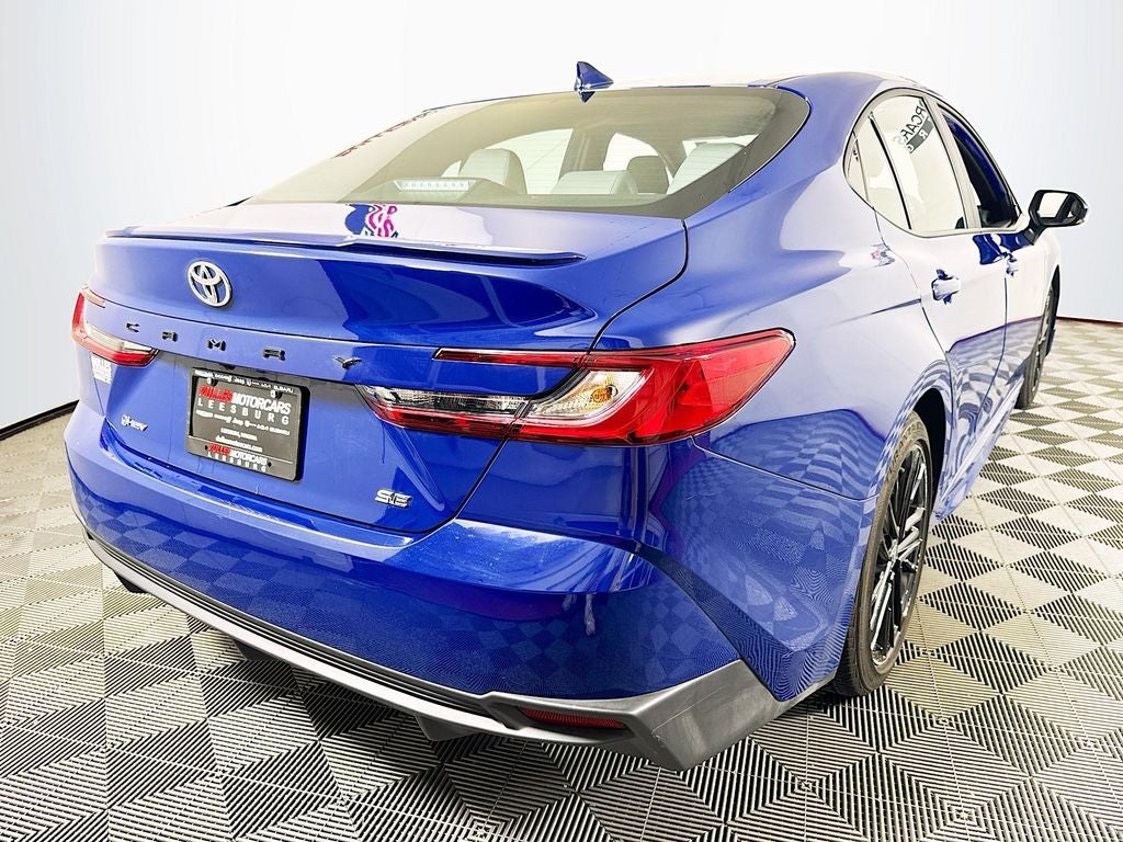 2025 Toyota Camry SE Convenience-Cold Weather Package