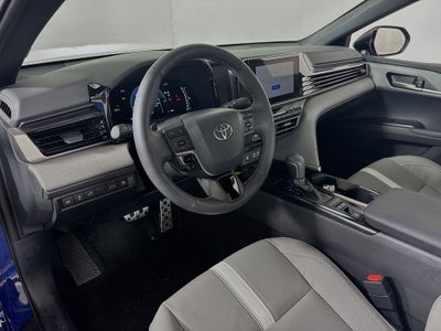2025 Toyota Camry SE Convenience-Cold Weather Package