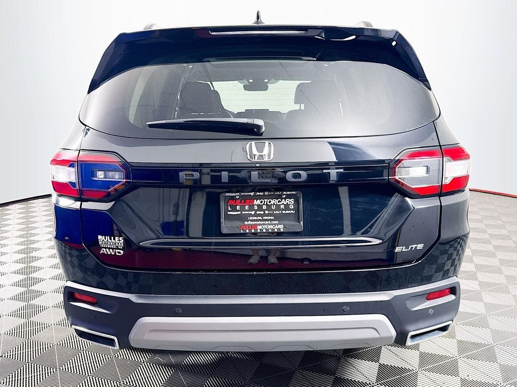 2023 Honda Pilot Elite