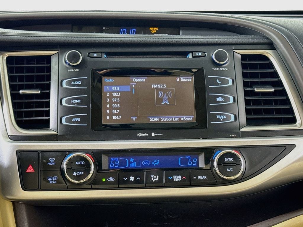 2015 Toyota Highlander LE Plus V6 AWD