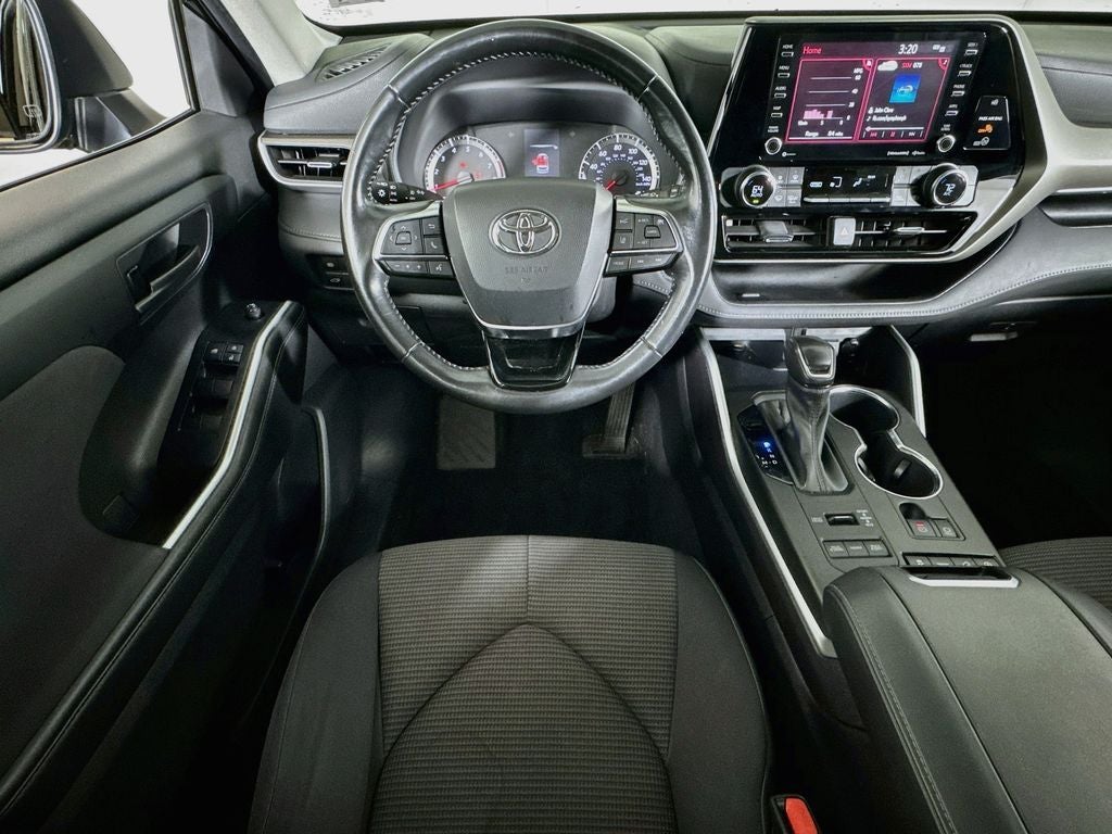 2021 Toyota Highlander LE