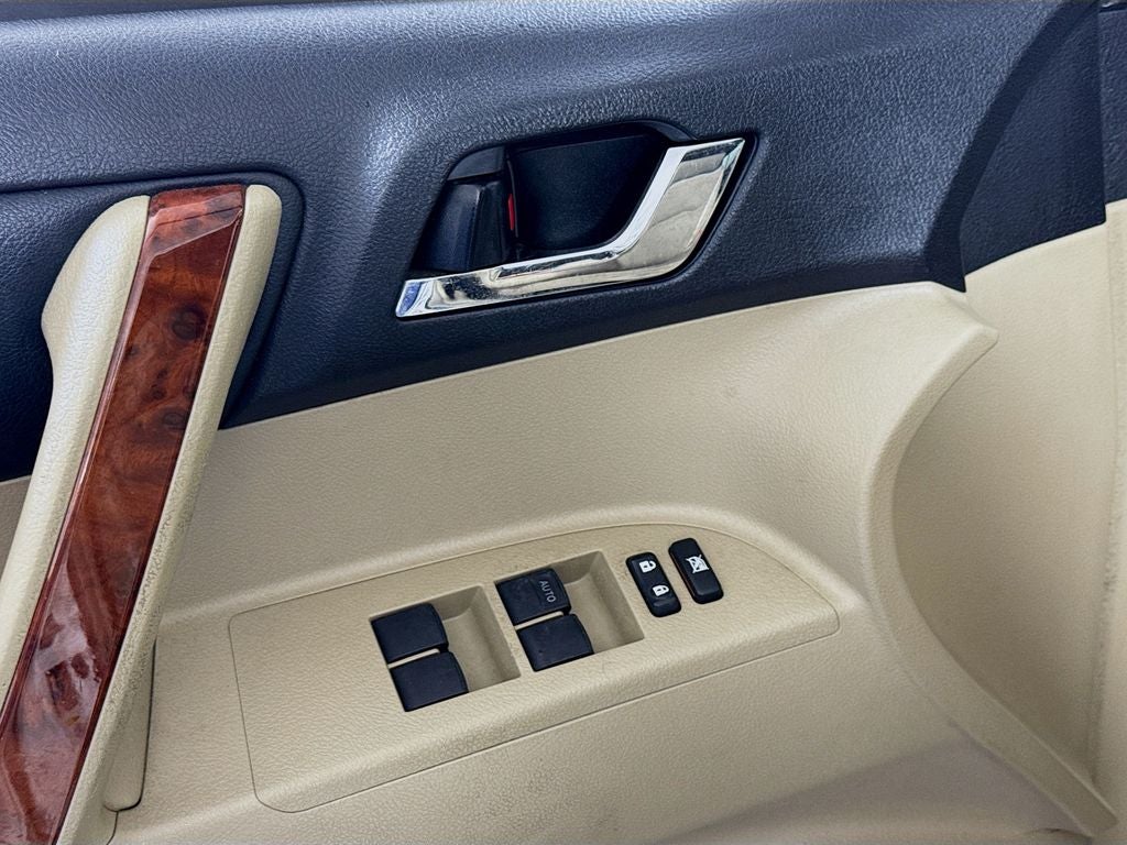 2011 Toyota Highlander Limited
