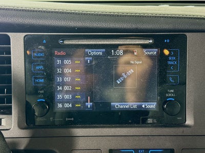 2017 Toyota Sienna XLE Premium 7 Passenger