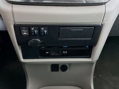 2017 Toyota Sienna XLE Premium 7 Passenger