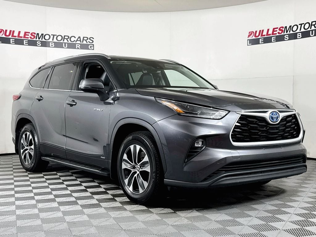 2021 Toyota Highlander XLE