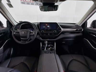 2023 Toyota Highlander XLE
