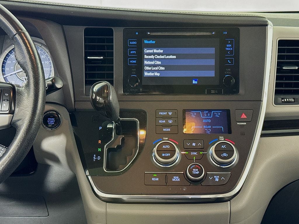2015 Toyota Sienna XLE Premium 8 Passenger