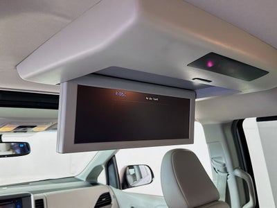 2015 Toyota Sienna XLE Premium 8 Passenger