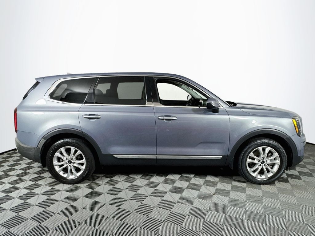 2022 Kia Telluride LX