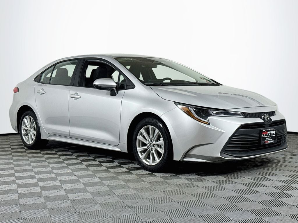 2024 Toyota Corolla LE Conveniece Package
