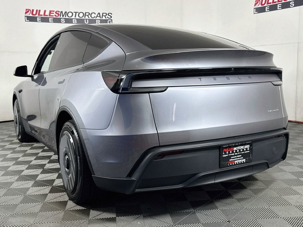 2026 Tesla Model Y Long Range AWD-Electric Dual Motor's